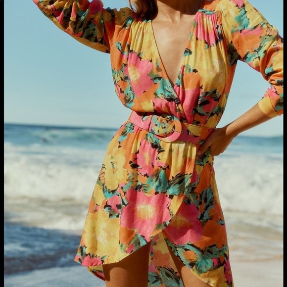 Ambrosia Mini Dress W/ Belt in Fire Floral - Picture 3 of 13